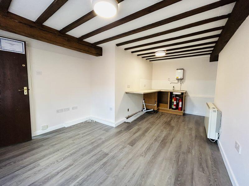 Main image of property: HORTON'S YARD, PAWNSHOP PASSAGE