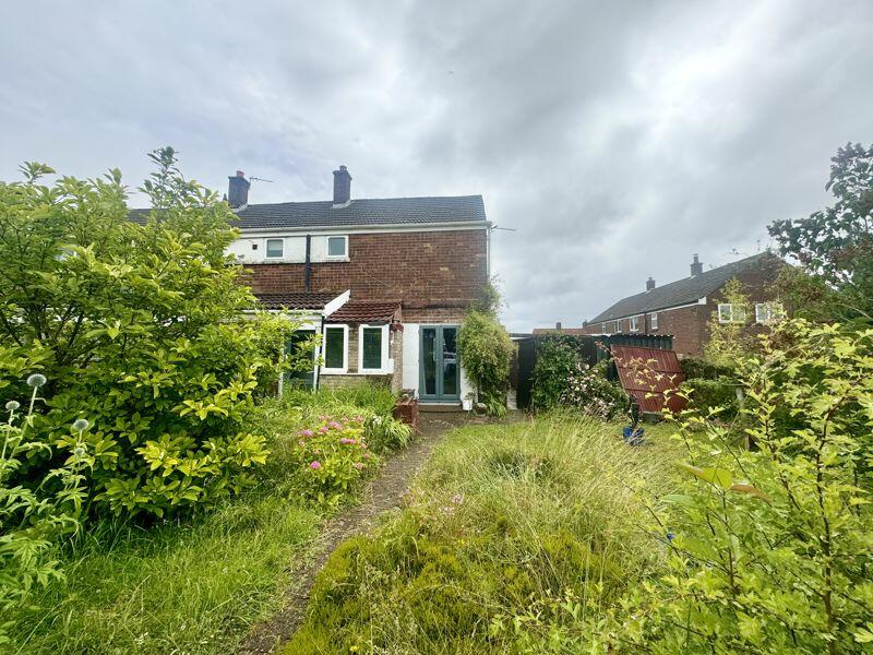 2 bedroom end of terrace house for sale in Hunter Road, Brookenby , LN8