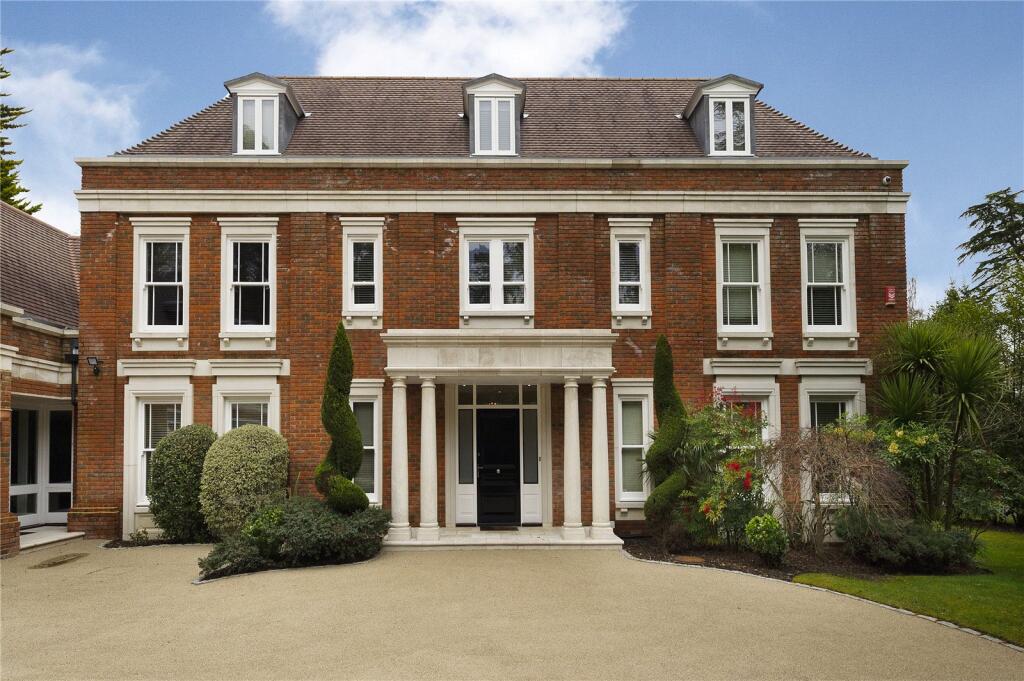Main image of property: Old Avenue, Weybridge, Surrey