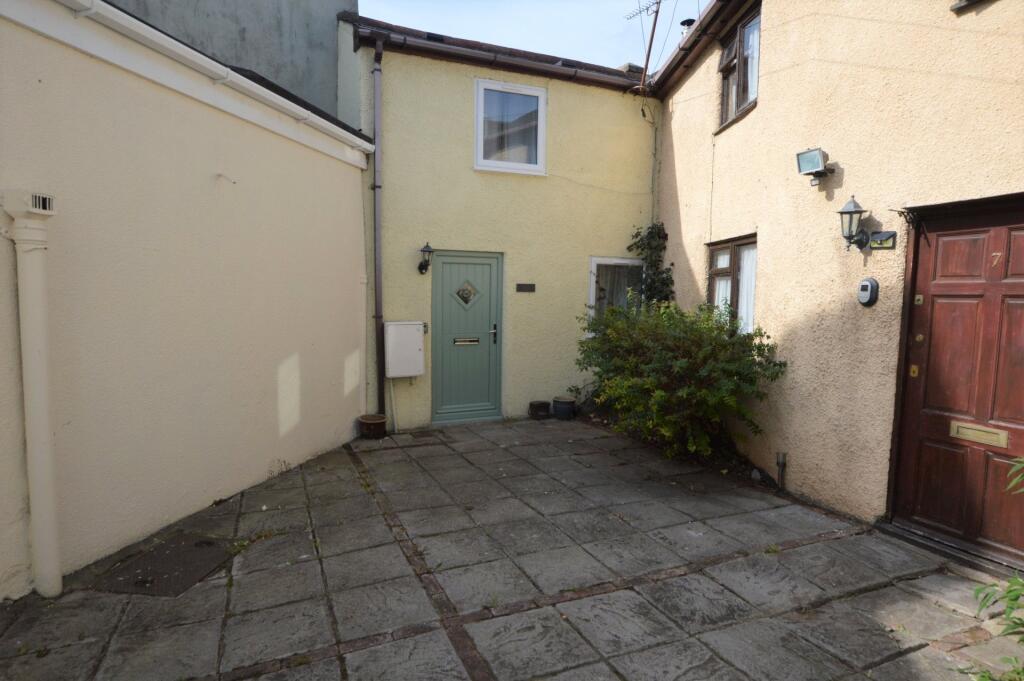 Main image of property: Rose Cottage, 9 South Street, Torquay, Devon