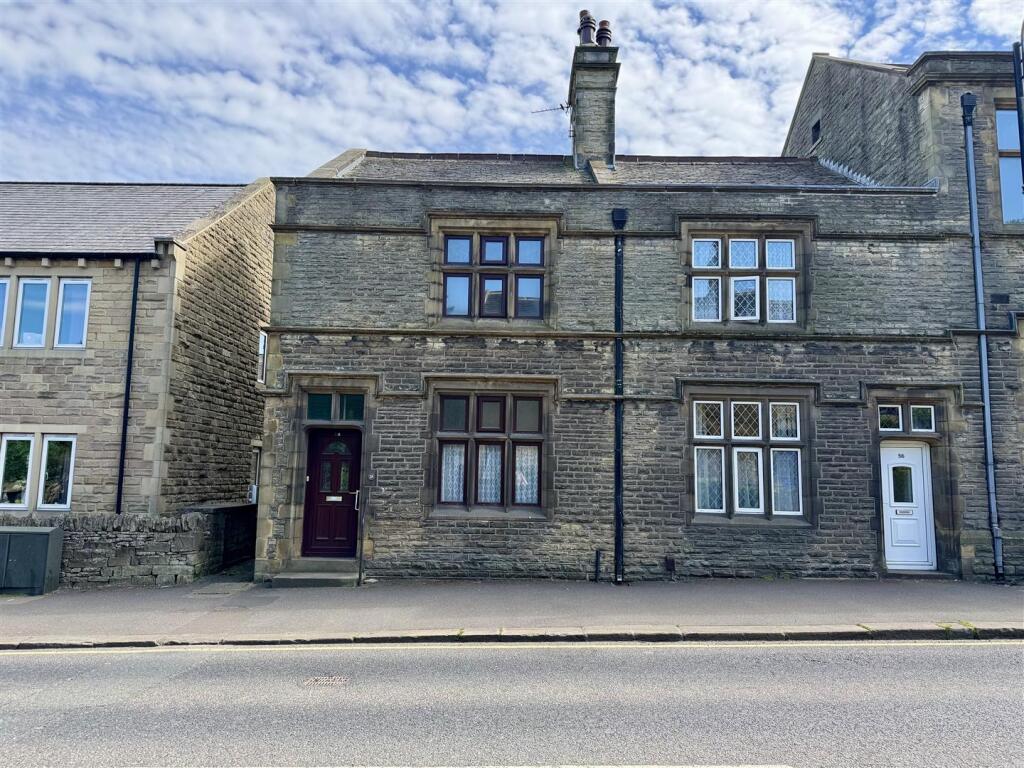 3 bedroom end of terrace house