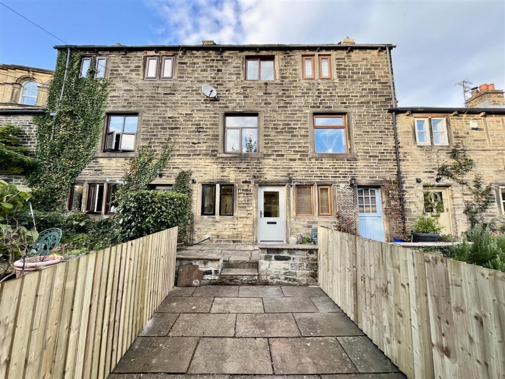 Main image of property: Upperthong Lane, Holmfirth, HD9 3BE