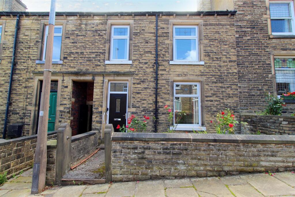 Main image of property: Wormald Street, Almondbury, Huddersfield, HD5 8NQ