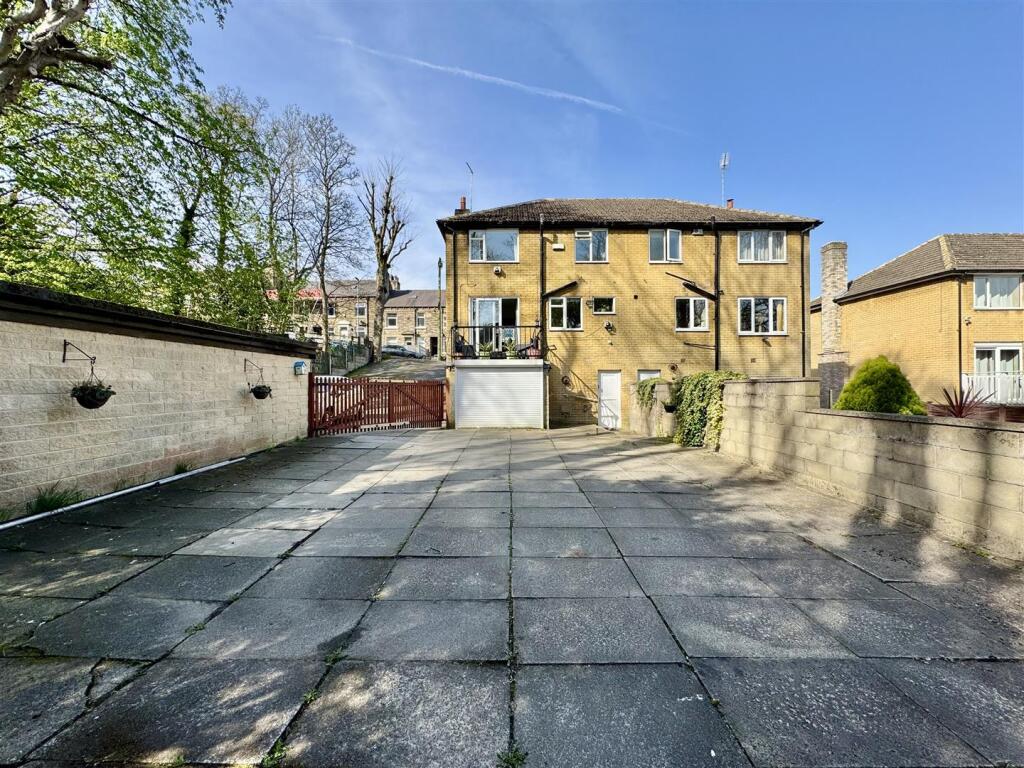 Main image of property: Newsome Road, Newsome, Huddersfield, HD4 6ND
