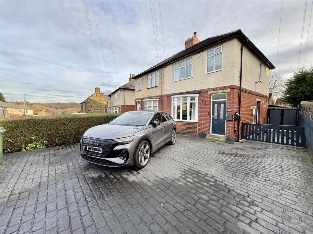 Main image of property: Long Lane, Dalton, Huddersfield, HD5 9SH