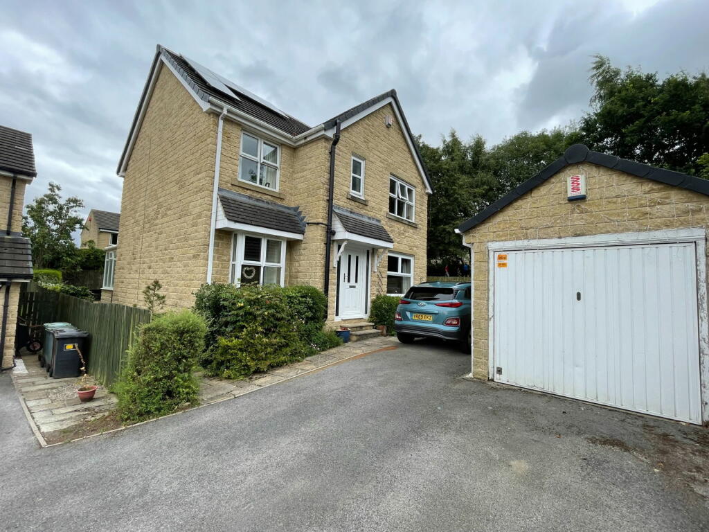 Main image of property: Kenyon Bank, Denby Dale