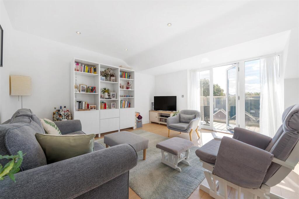 Main image of property: Campion House, Dunstan Grove, Penge, London, SE20