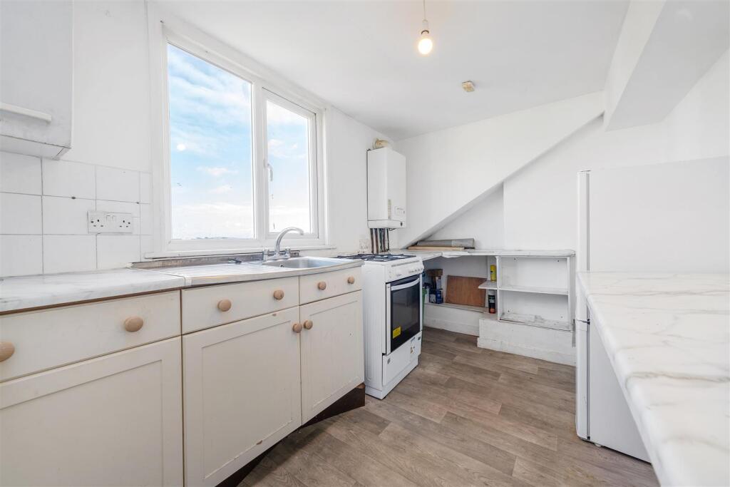 Main image of property: High Street, Penge, London, SE20