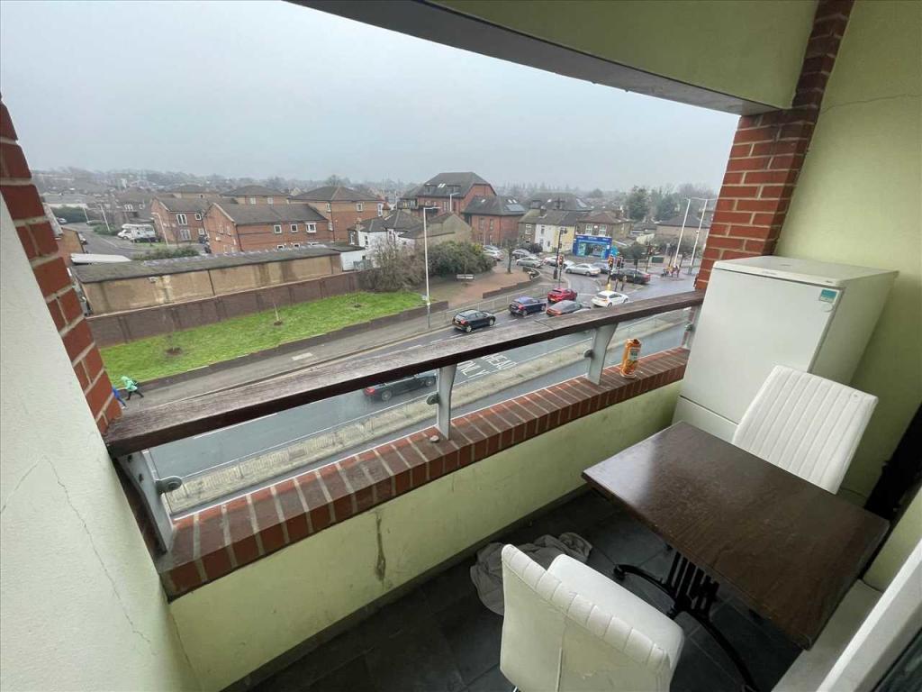 2 bedroom apartment for sale in Mercury Court Victoria Road, Romford
