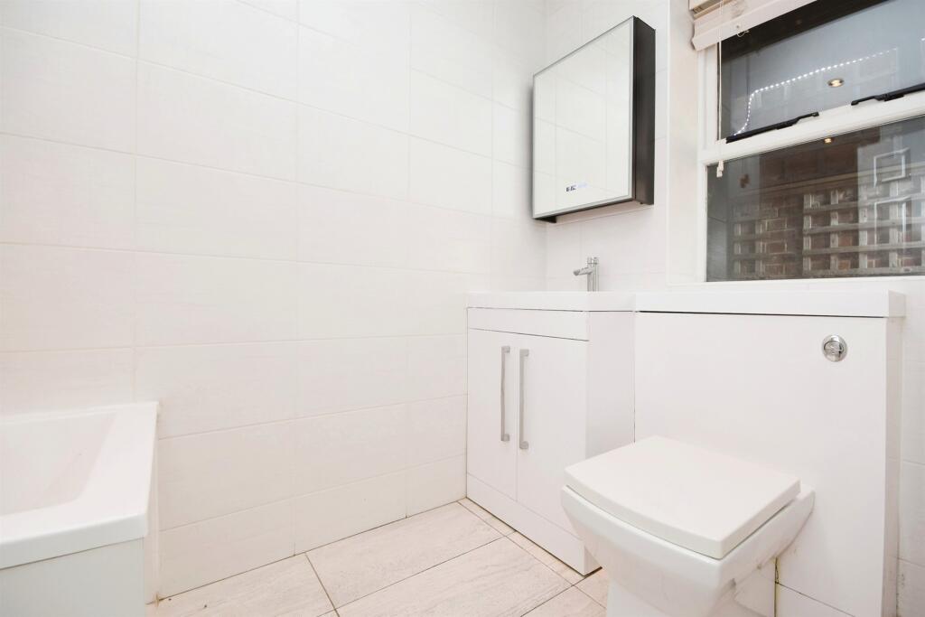 Additional property image - Coxtie Green Road, Pilgrims Hatch, Brentwood