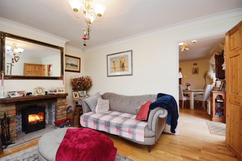 Additional property image - Tower Hill, Brentwood