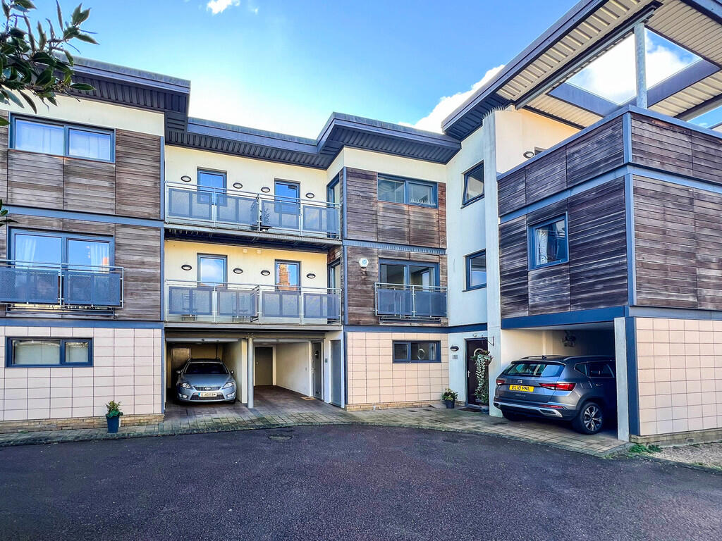 Main image of property: Bridwell Mews, Railway Street