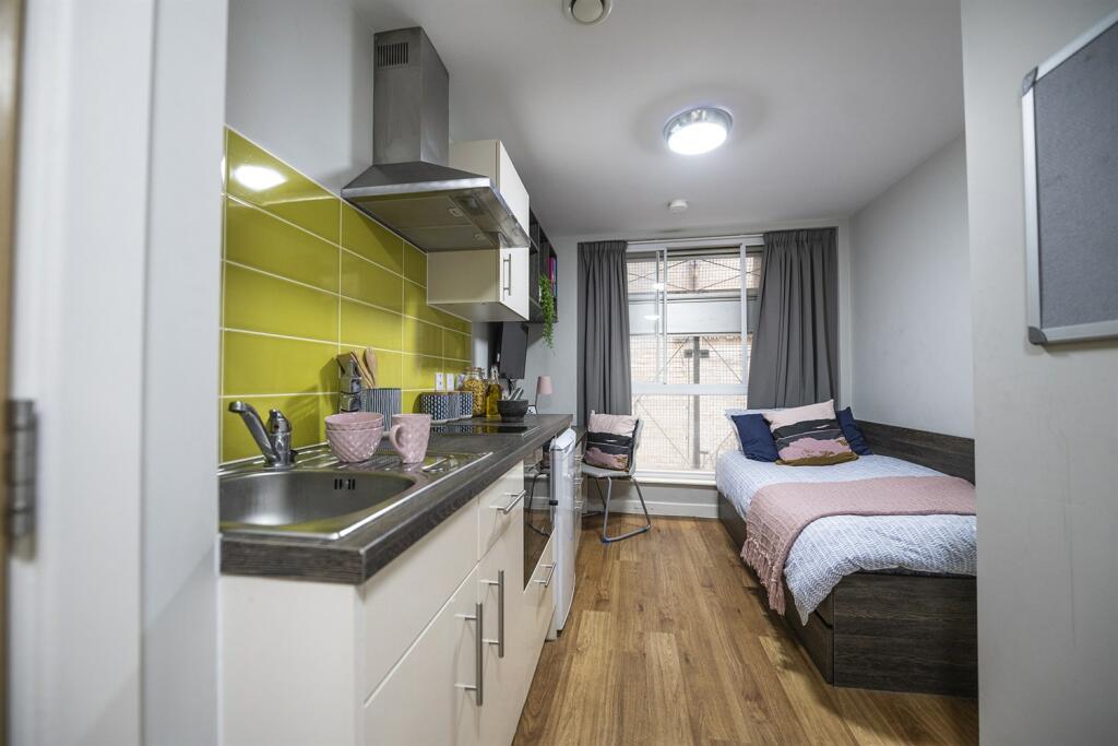 Main image of property: Stanley Street, Liverpool, L1 6AA
