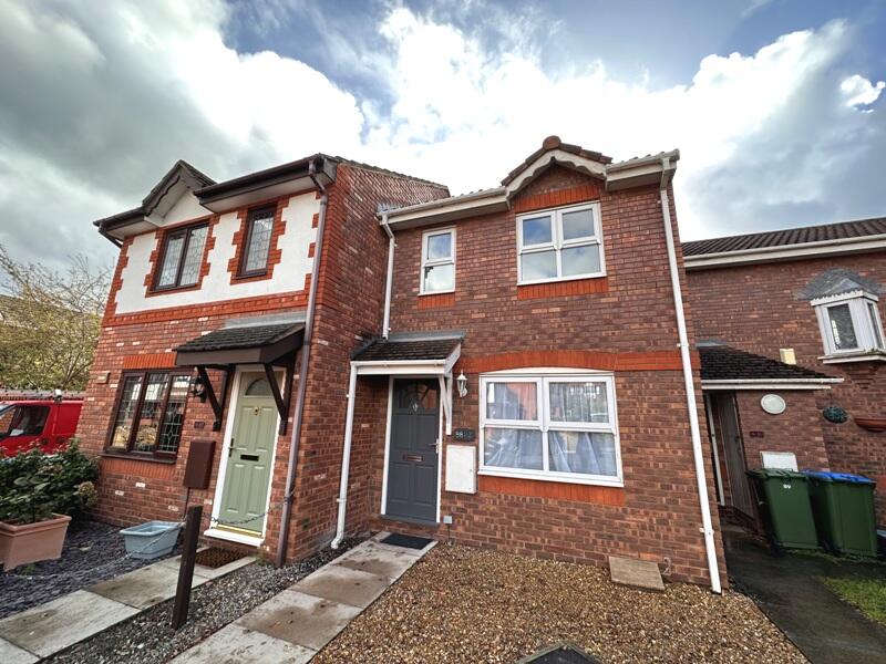 2 bedroom terraced house for sale in Hulton Close, Southampton, SO19