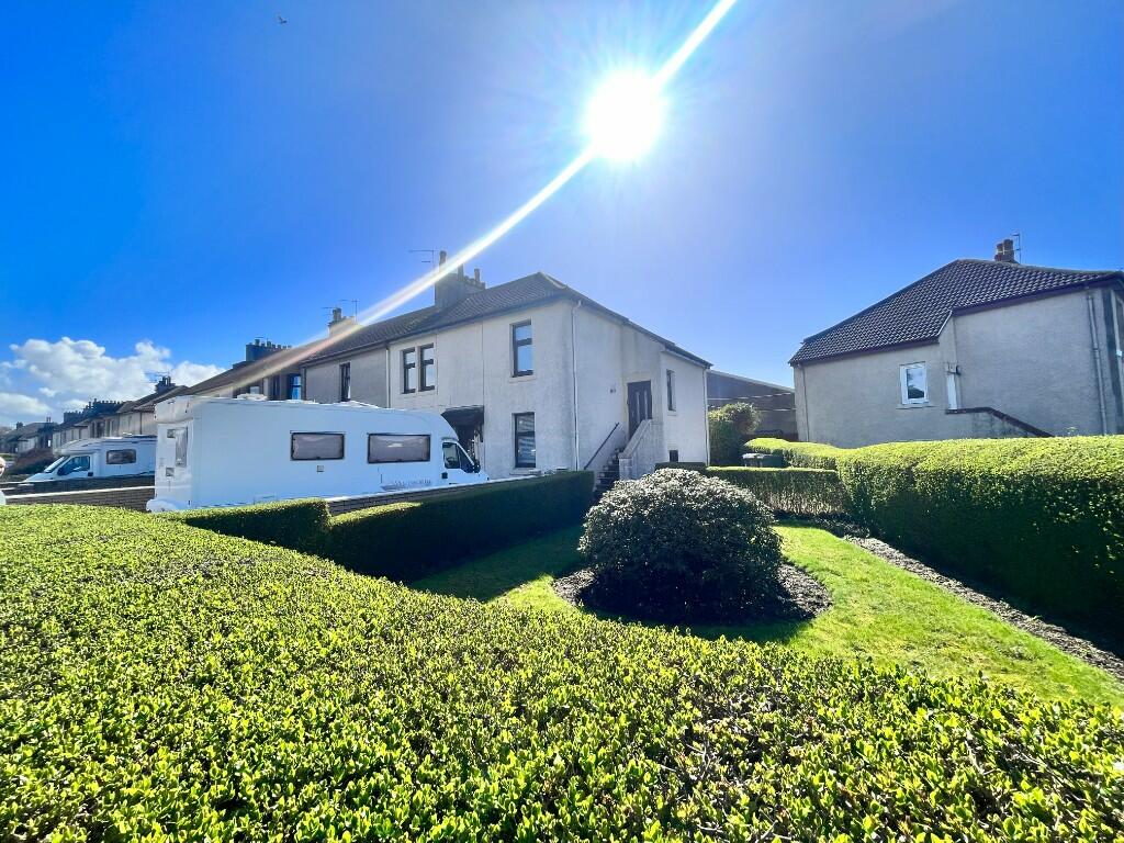 2 bedroom flat for sale in Greenock Road, Paisley, Renfrewshire, PA3