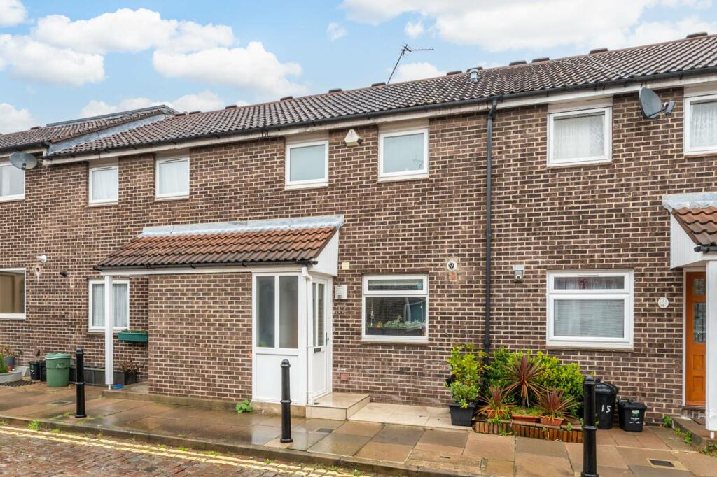 3 bedroom terraced house for sale in Shirland Mews, Maida Vale, London, W9