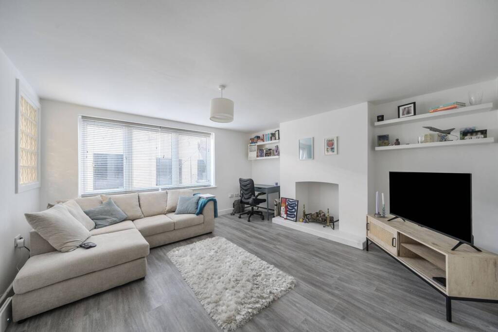 Main image of property: Shirland Road, Maida Vale, London, W9