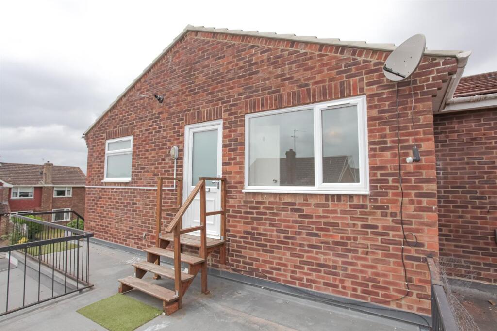 Main image of property: Barnards Way, Wantage
