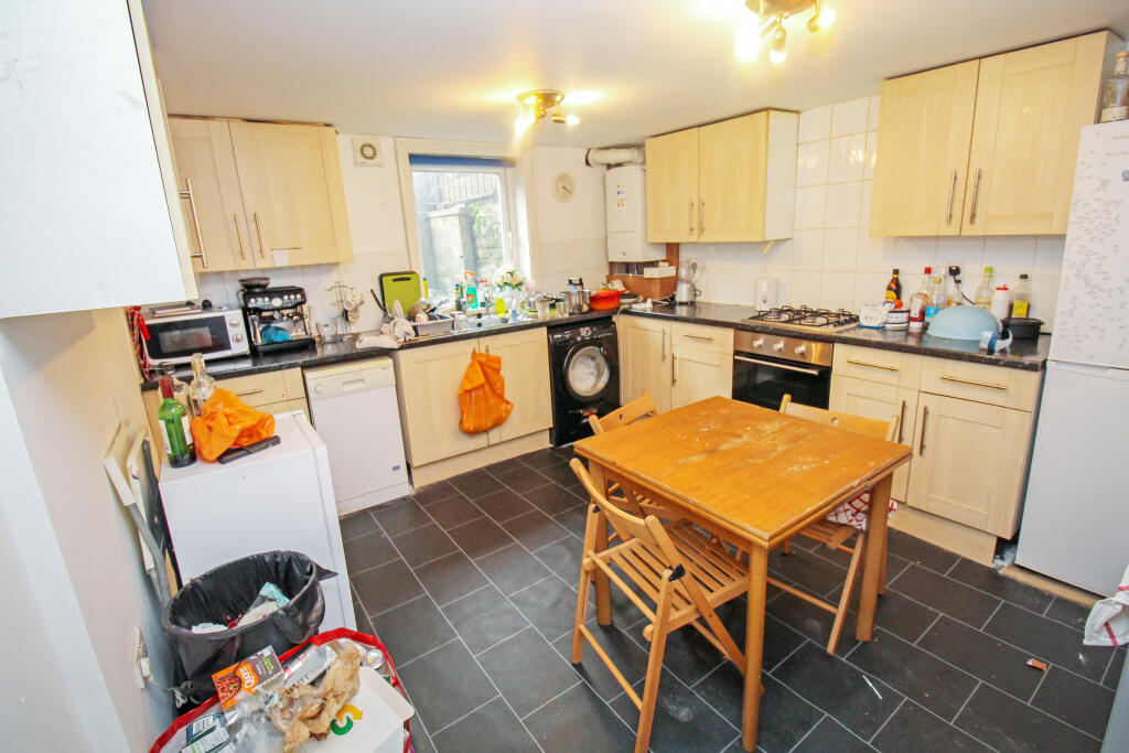 Main image of property:  BILLS INCLUDED - Welton Grove, Hyde Park, Leeds, LS6