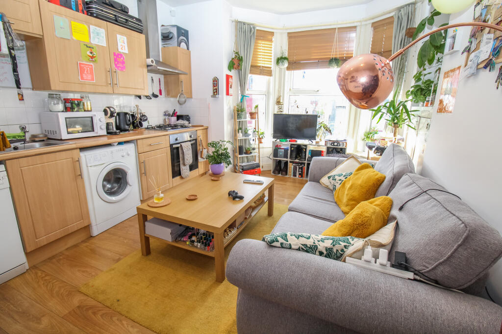 Main image of property: Queens Road, Hyde Park, Leeds, LS6