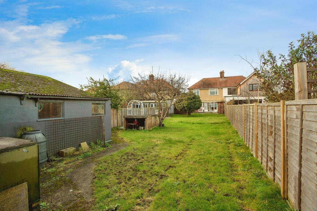 3 bedroom semidetached house for sale in Milton Road, Cambridge, CB4