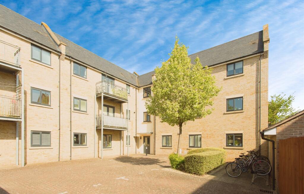 Main image of property: Chariot Way, Cambridge