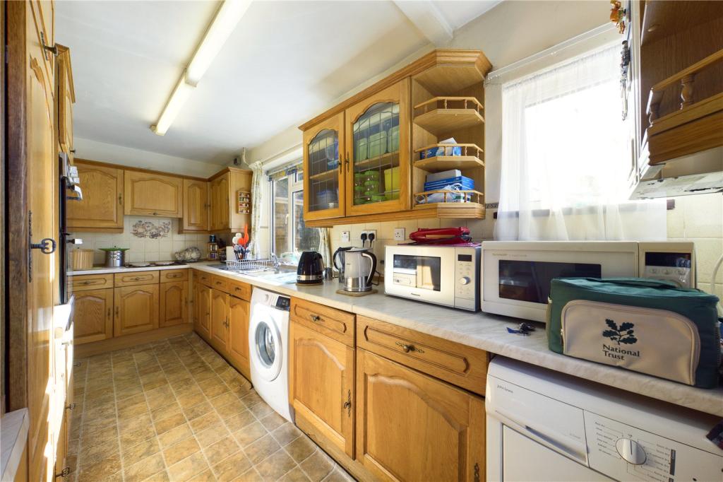 3 bedroom bungalow for sale in Sherfield Road, Bramley, Tadley