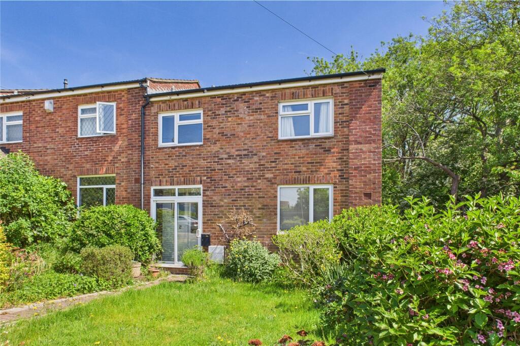 Main image of property: Gorselands, Tadley, Hampshire, RG26