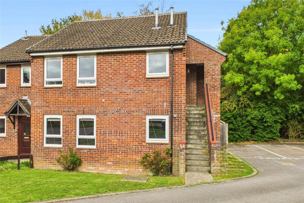 Main image of property: Hartley Gardens, Tadley, Hampshire, RG26