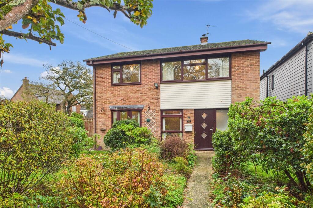 Main image of property: Silchester Road, Pamber Heath, Tadley, Hampshire, RG26