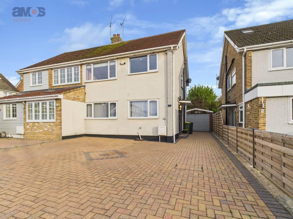 Main image of property: Hawthorn Way, Rayleigh, Essex