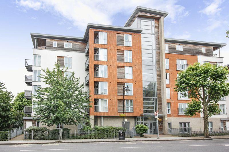 2 Bedroom Flat For Sale In Tredegar Road London E3