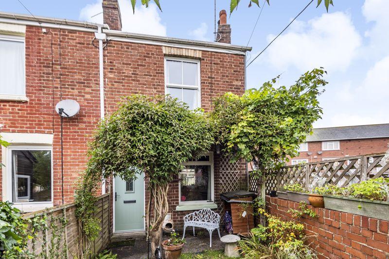 2 bedroom cottage for sale in Parr Street, Exeter, EX1
