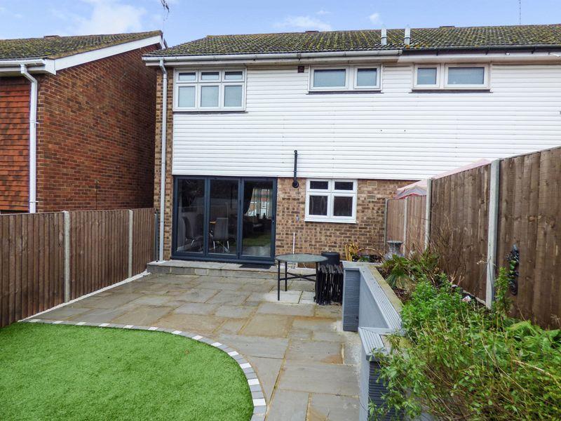 3 bedroom semi-detached house for sale in Alder Way, Swanley, BR8