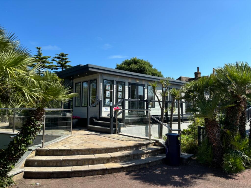 Additional property image - Fox Hunter Park, Monkton, CT12 4JG, Kent, CT1