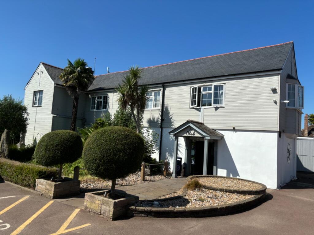Additional property image - Fox Hunter Park, Monkton, CT12 4JG, Kent, CT1