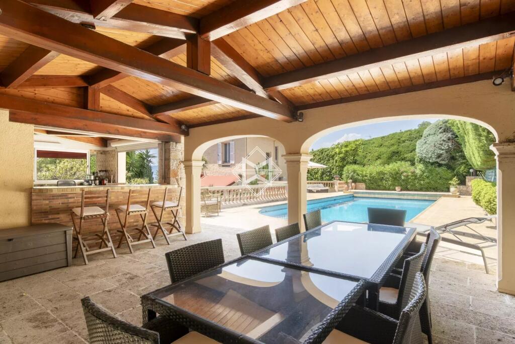 Main image of property: Provence-Alps-Cote d`Azur, Alpes-Maritimes, Le Cannet
