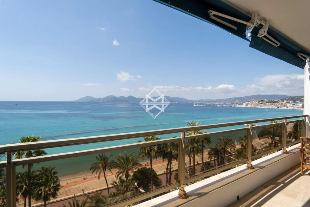 Main image of property: Provence-Alps-Cote d`Azur, Alpes-Maritimes, Cannes