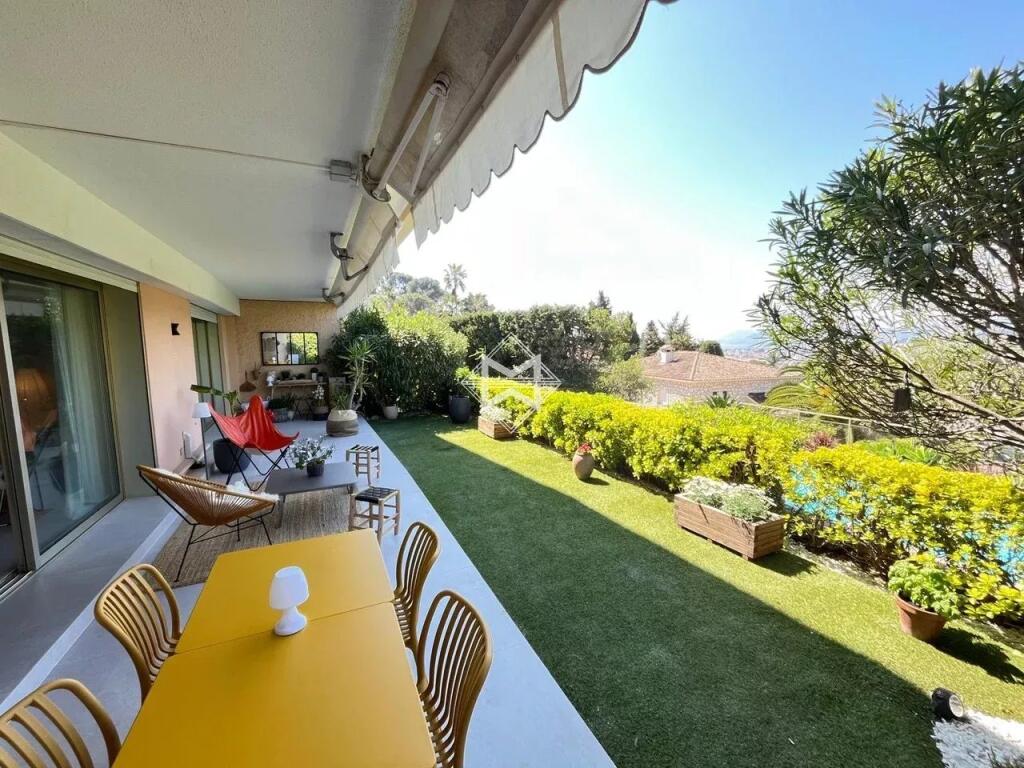 Main image of property: Provence-Alps-Cote d`Azur, Alpes-Maritimes, Le Cannet