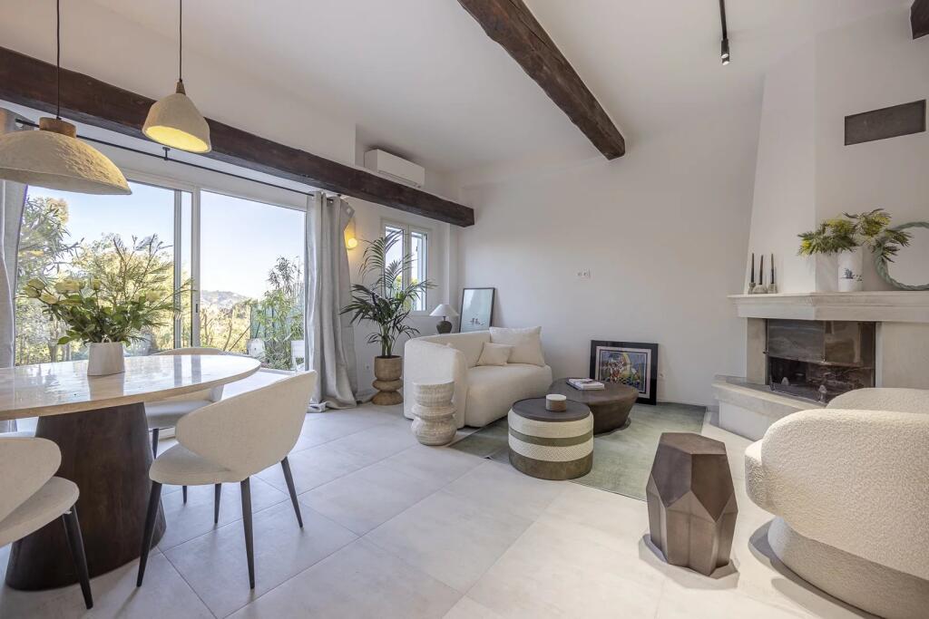 Main image of property: Provence-Alps-Cote d`Azur, Alpes-Maritimes, Cannes