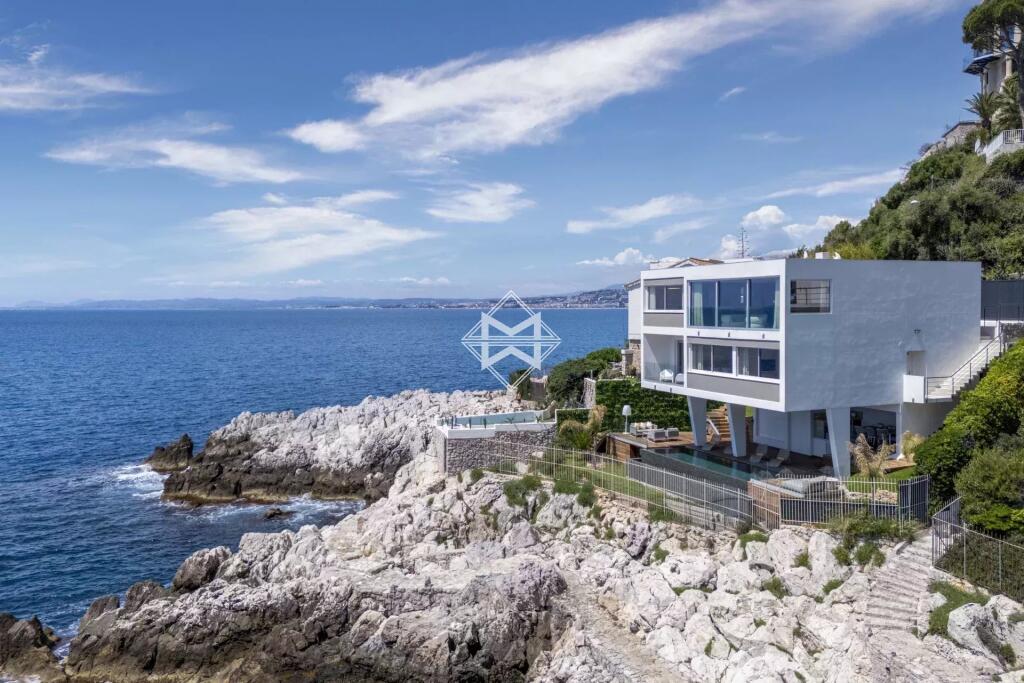 Main image of property: Provence-Alps-Cote d`Azur, Alpes-Maritimes, Nice