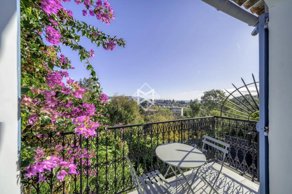 Main image of property: Provence-Alps-Cote d`Azur, Alpes-Maritimes, Cannes