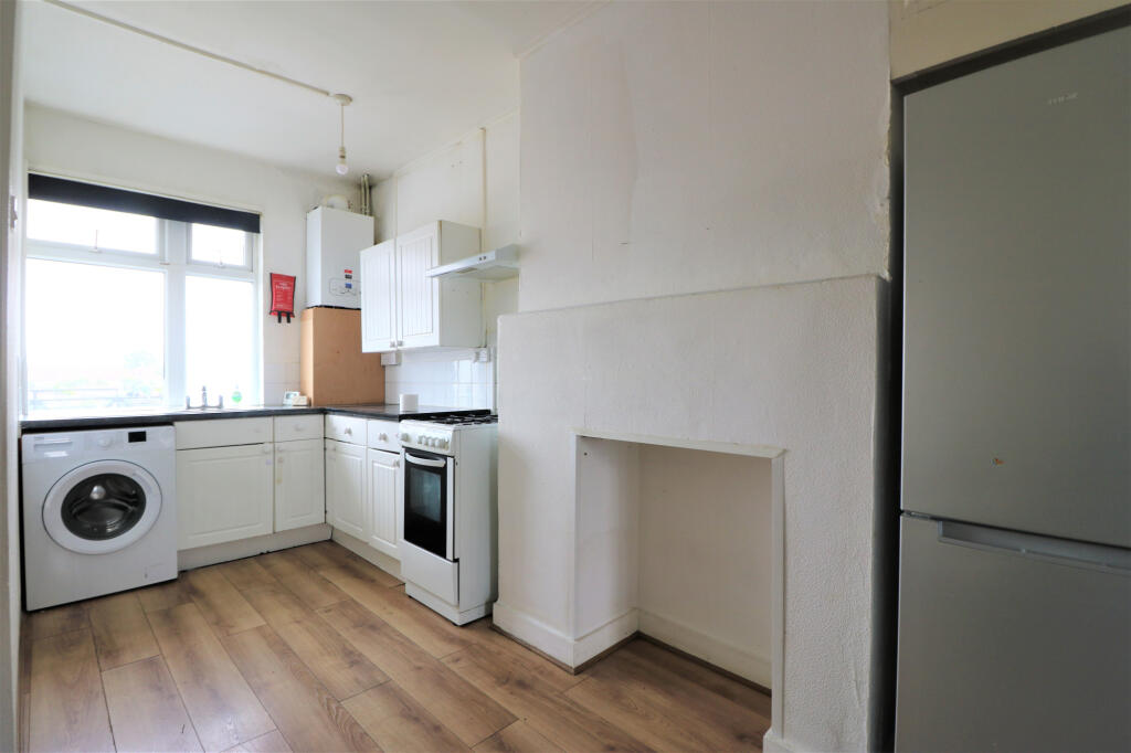 Main image of property: Civic Square, Tilbury, Essex, RM18