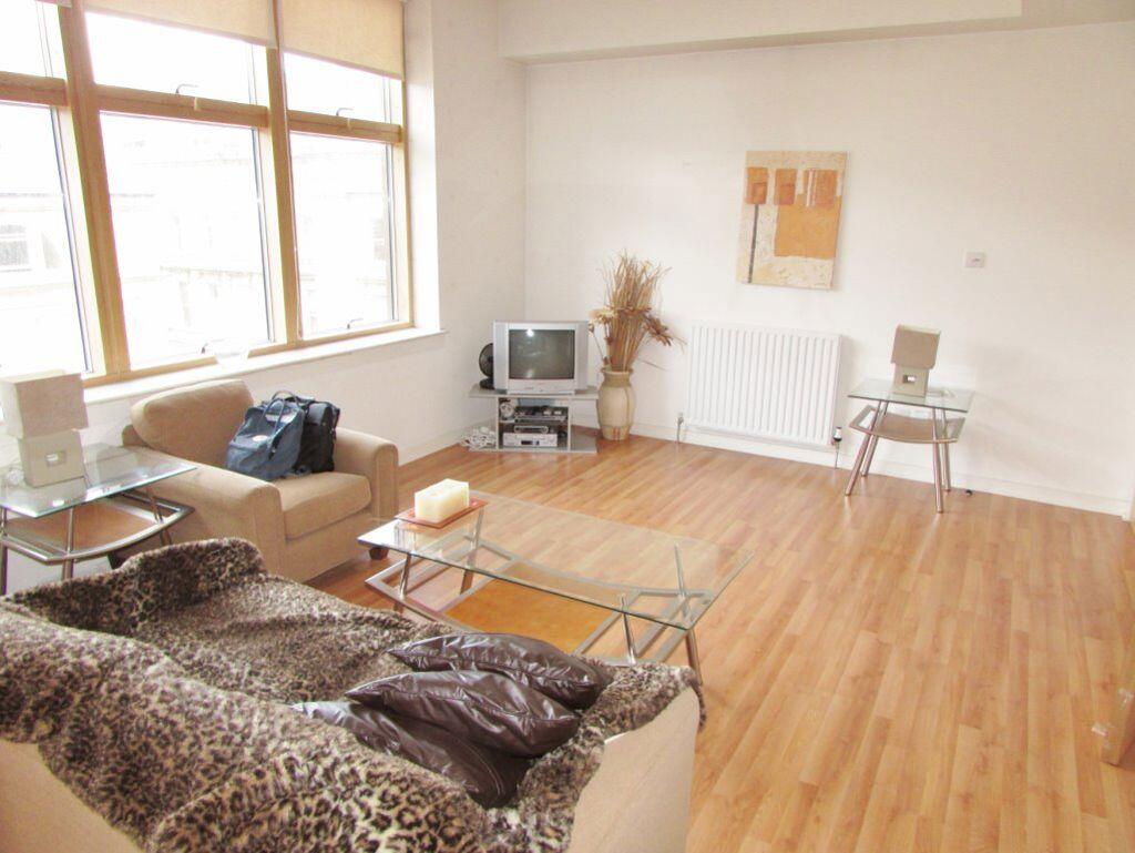 Main image of property: 1 Bed Furnished at Hutcheson St, Merchant City, G1