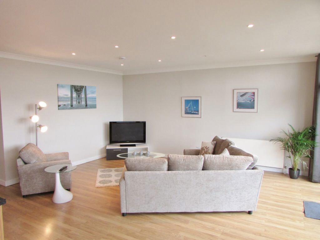 Main image of property: 2 Bed Furnished at Lancefield Quay, Glasgow, G3