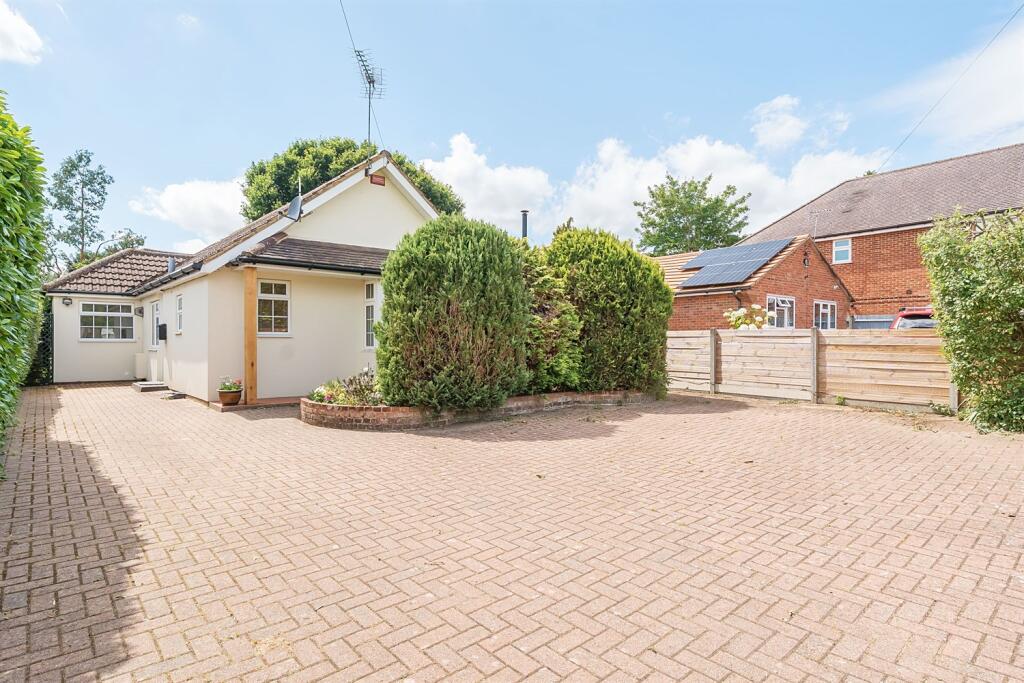 Main image of property: Colemansmoor Lane, Woodley, Reading, RG5