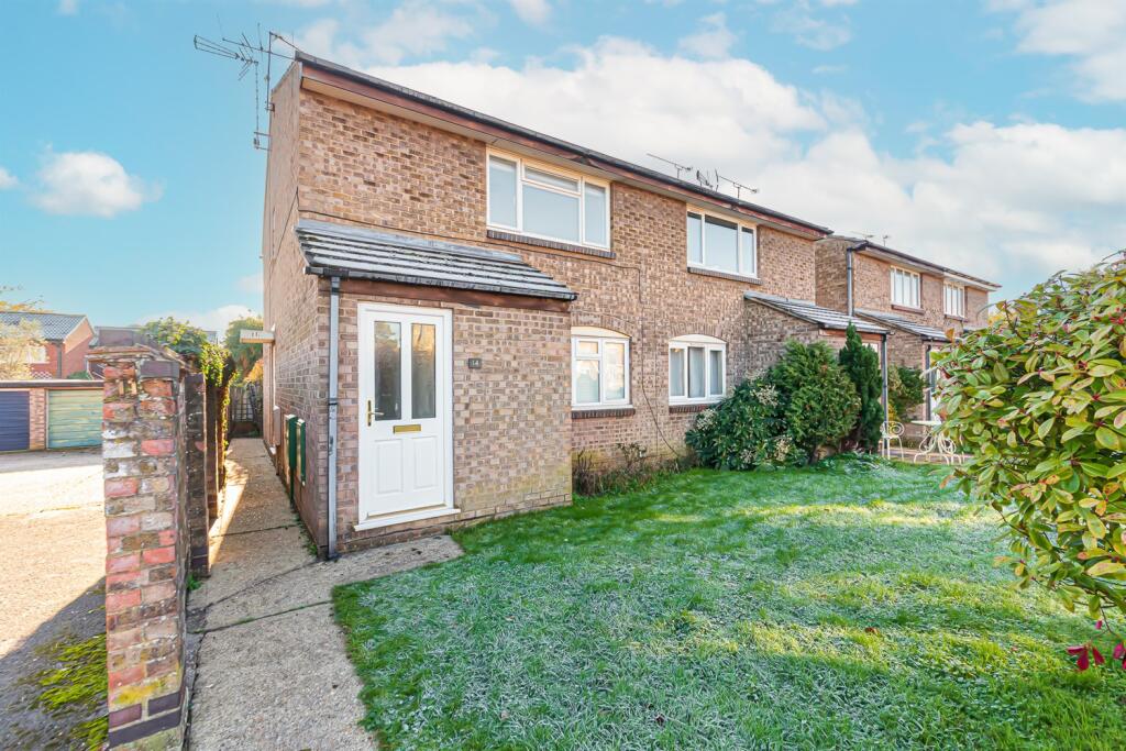 Main image of property: Medina Close, Woosehill, Wokingham, RG41