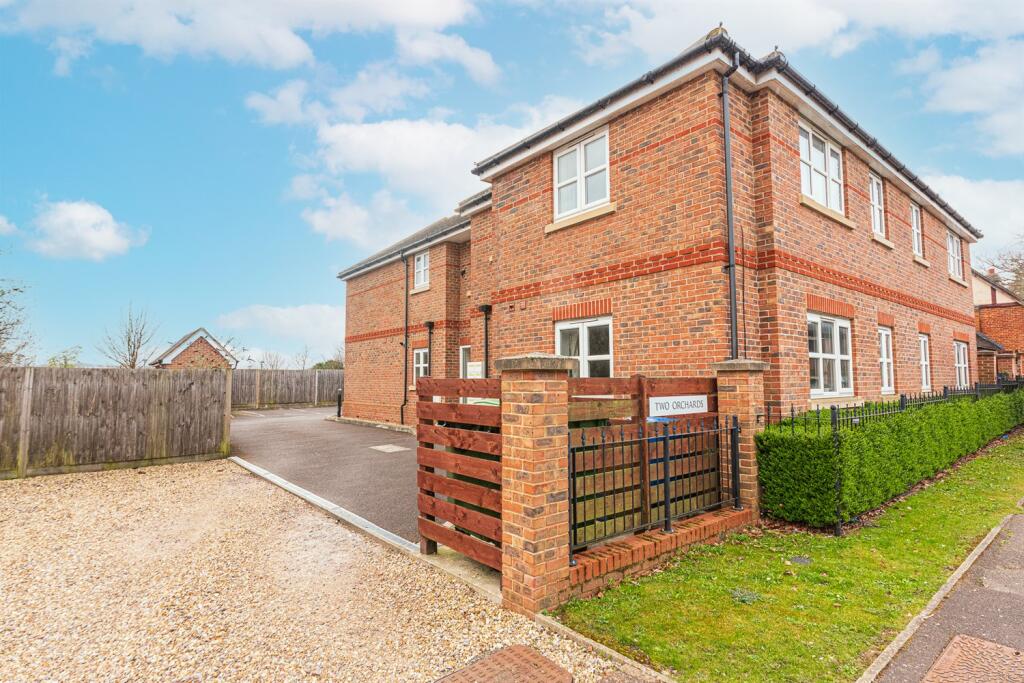 Main image of property: Two Orchards, Wokingham Road, Bracknell, RG42