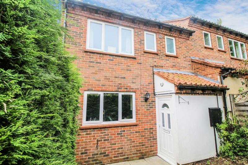 Main image of property: Long Crendon