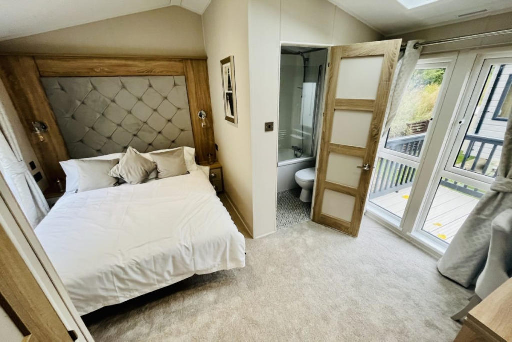 2 bedroom lodge for sale in Willerby Vogue Classique, Yorkshire Dales